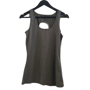 Activewear | Key hole back | Work out | Top